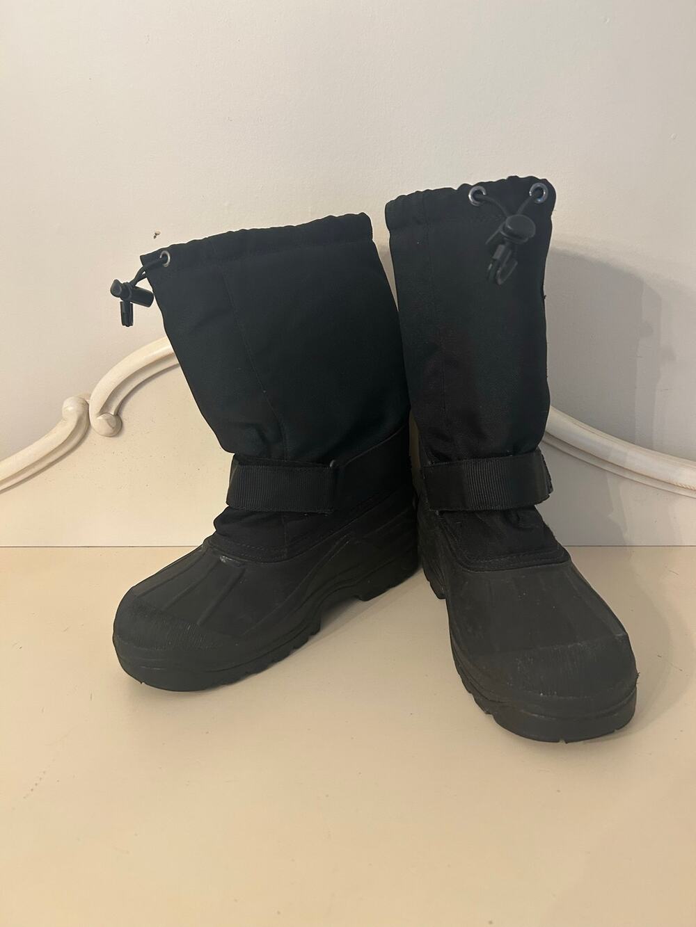 Kamik Rocket Kids Winter Snow Boots Black Waterproof Insulated Pack Shoe Size 4